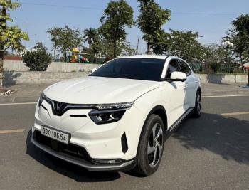 Vinfast VF8 Eco 2022-1